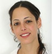 גילי נבון מנחה בגישת ה־U